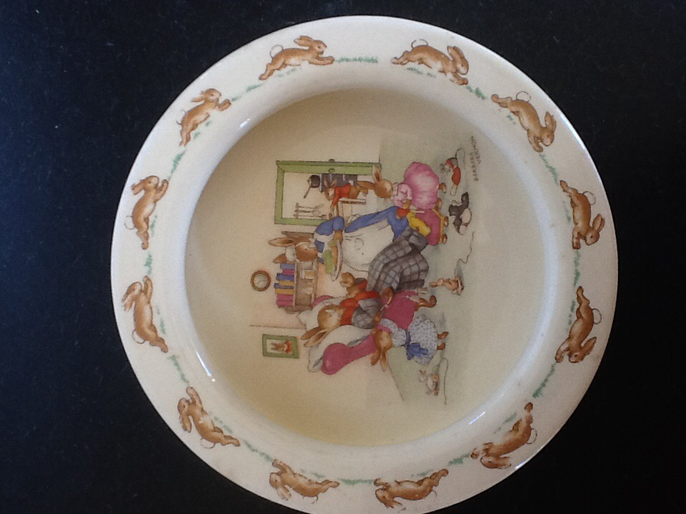 Royal Doulton Bunnykins Convalescing signed round baby plate